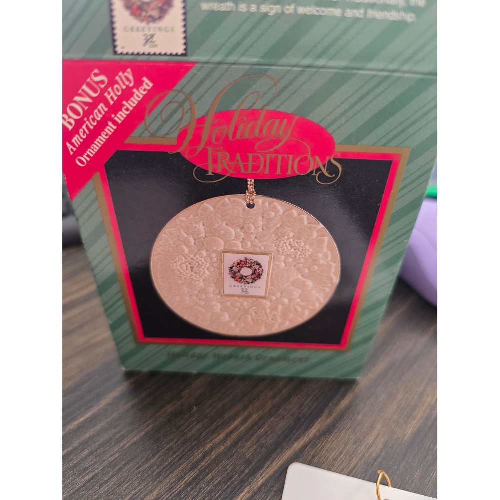 Hallmark Ensemble USPS Holiday Traditions Wreath Ornament & Bonus‎ Holly 1998